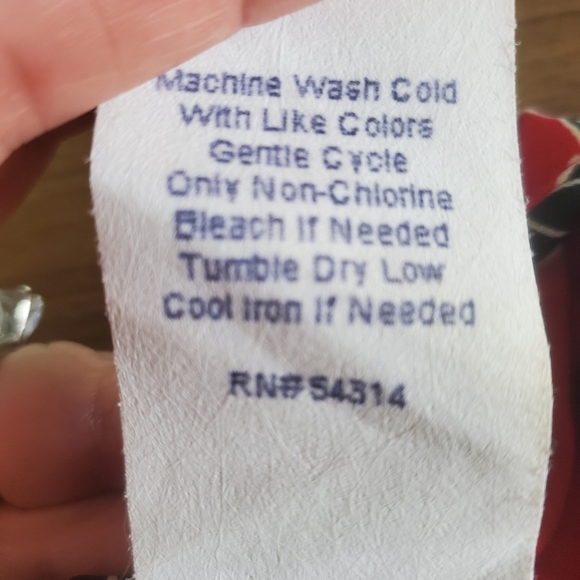 Gorgeous Red dress - Picture 7 of 7